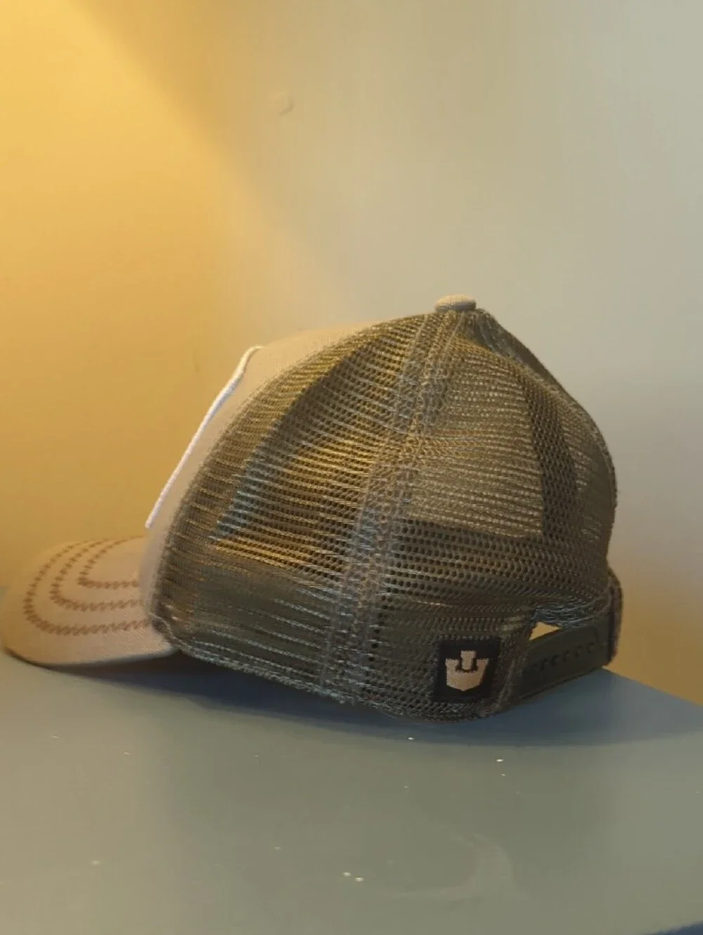 Goorin Donkey Trucker Hat One Size Like New!